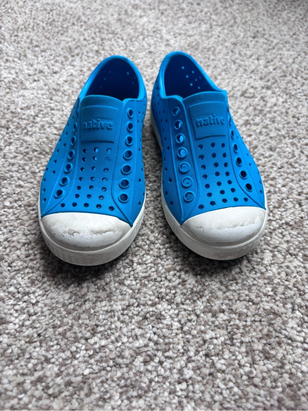 Native Jefferson Kids Slip-On Shoes in Bright Blue